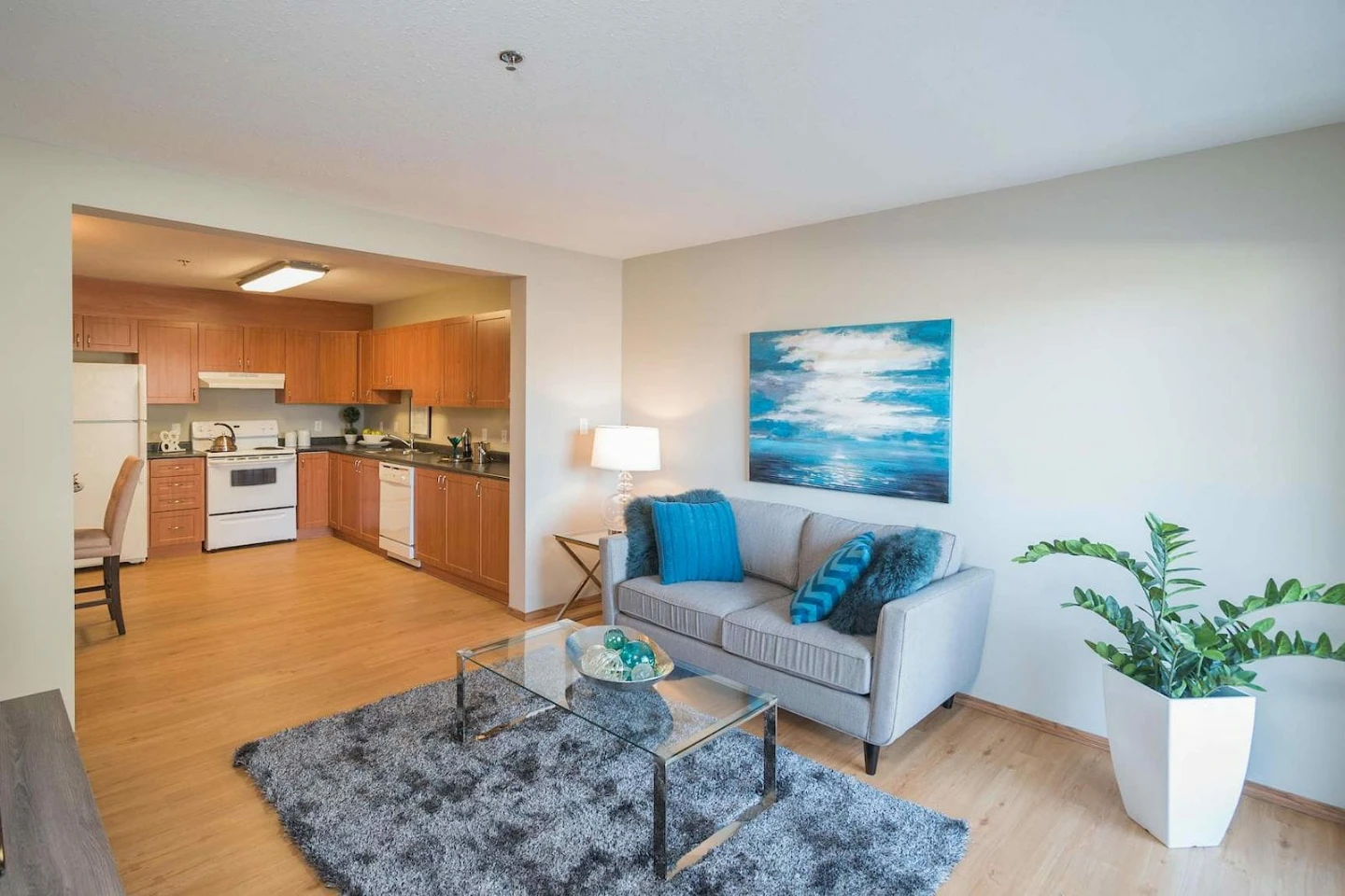 2 bedroom & 1 bathroom! - photo 2