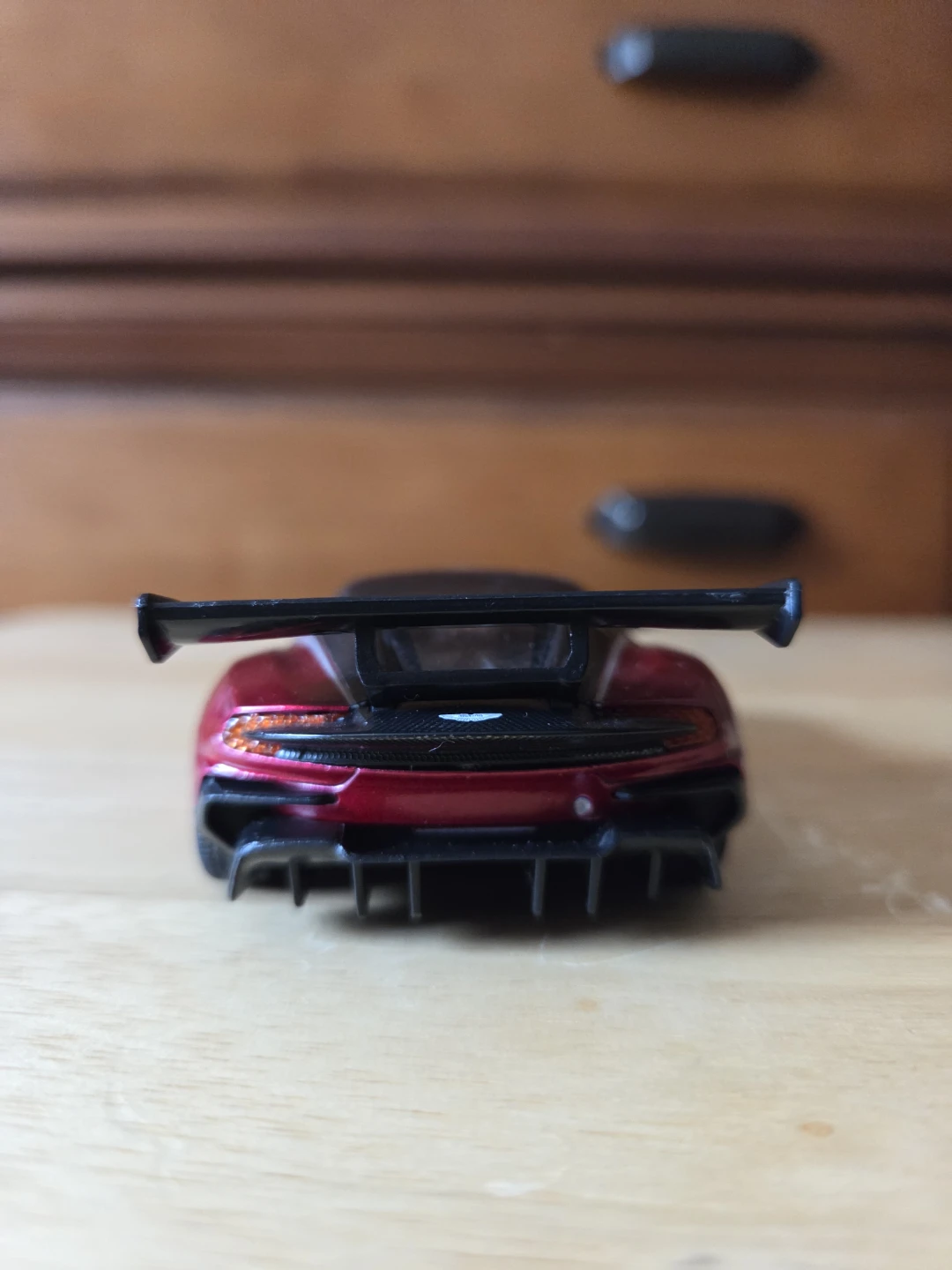 Aston Martin Vulcan Scale 1/38 Toy Car - photo 3