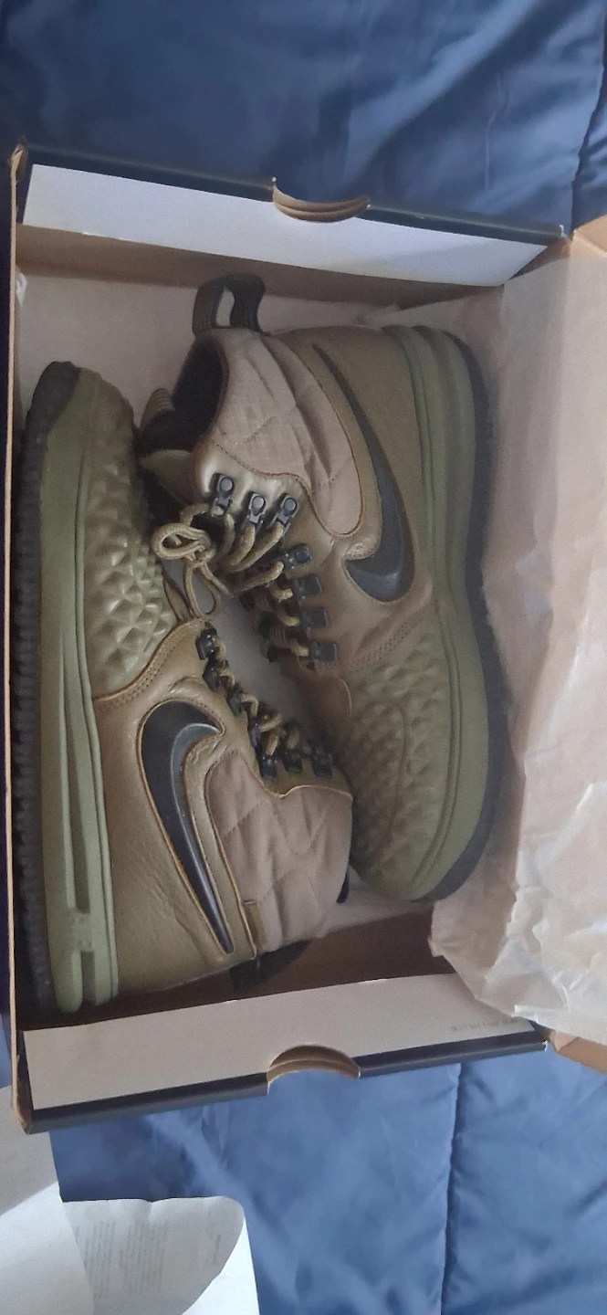 Used Nike Air Force 1 Duckboot '17 - Size 9.5 - photo 5