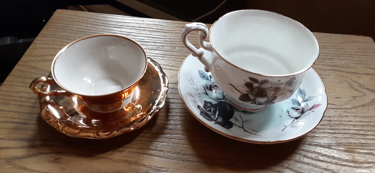 Royal Standard Fine Bone China Teacup and Saucer Set