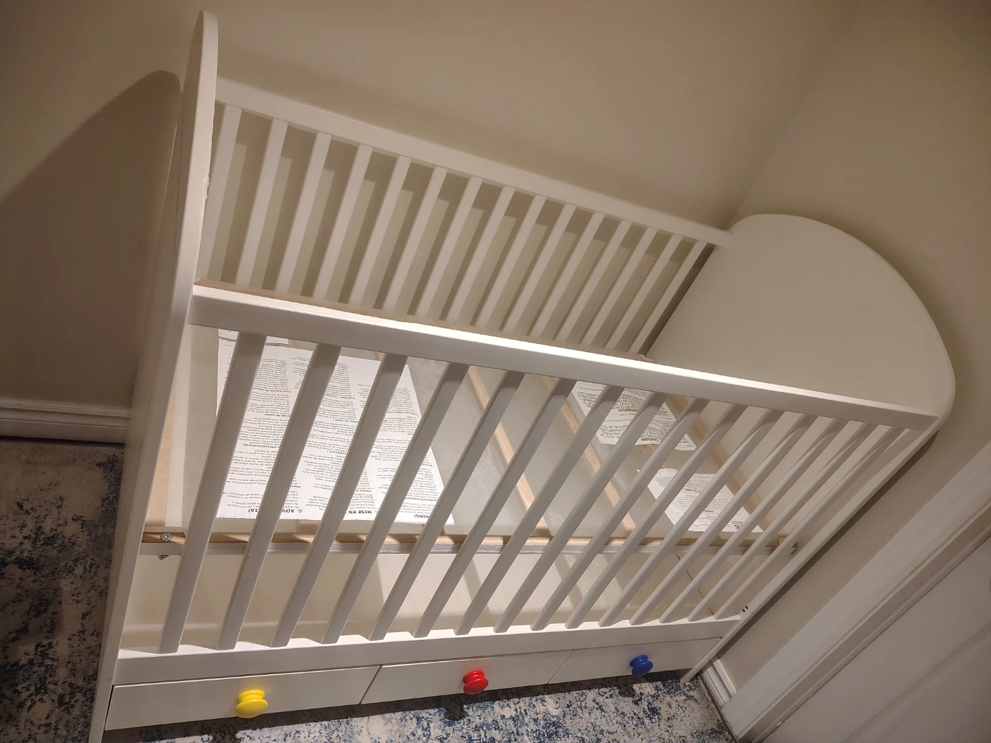 IKEA Gulliver White Crib with Storage Drawers - photo 5