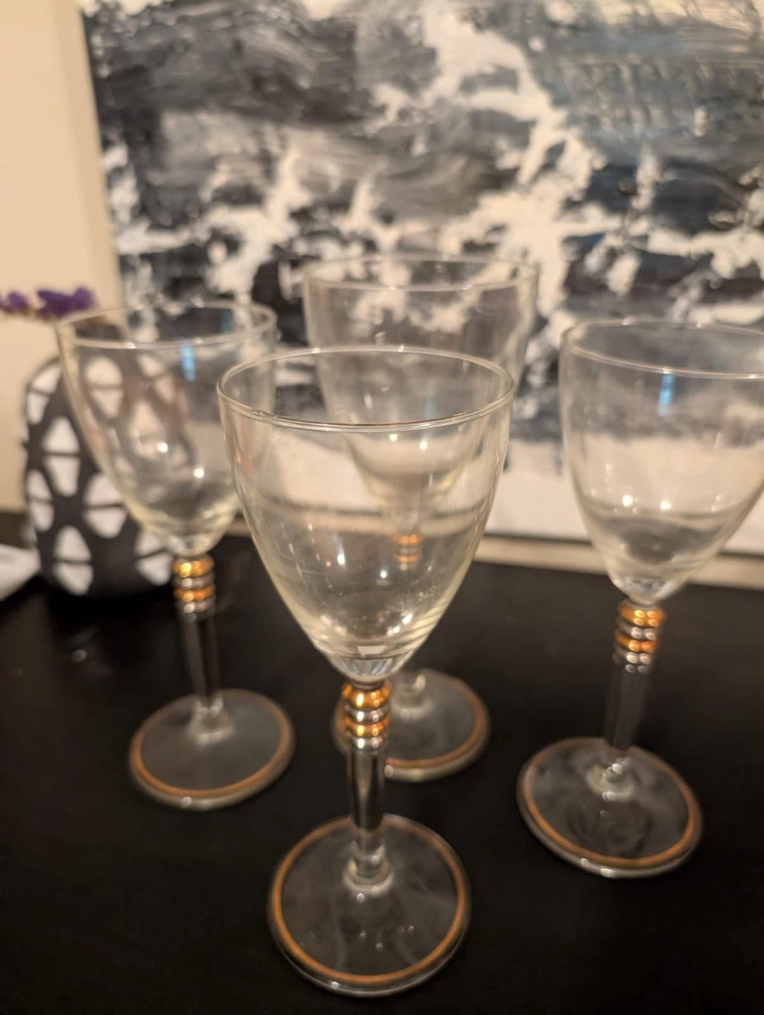 90s Vintage - Style Wine Glasses - Set of 4 (Downtown)