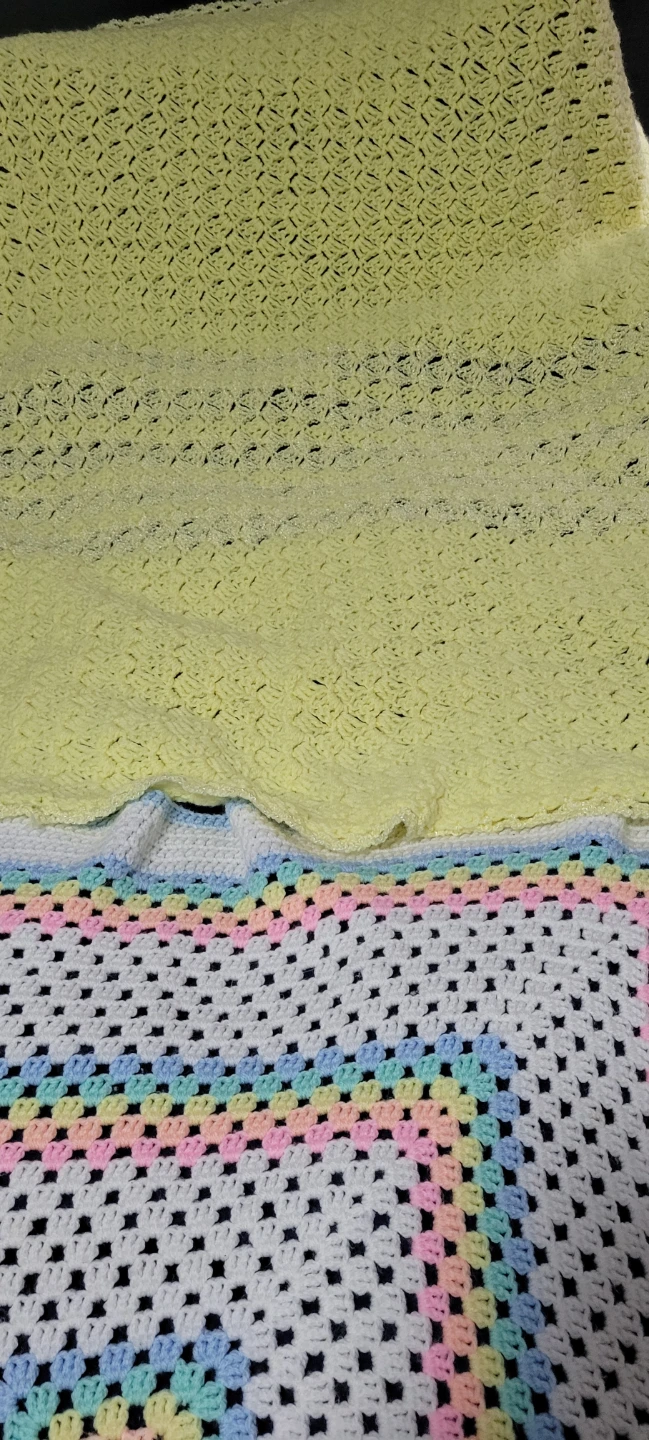 Crocheted Baby Blankets- Yellow and pastel - photo 4