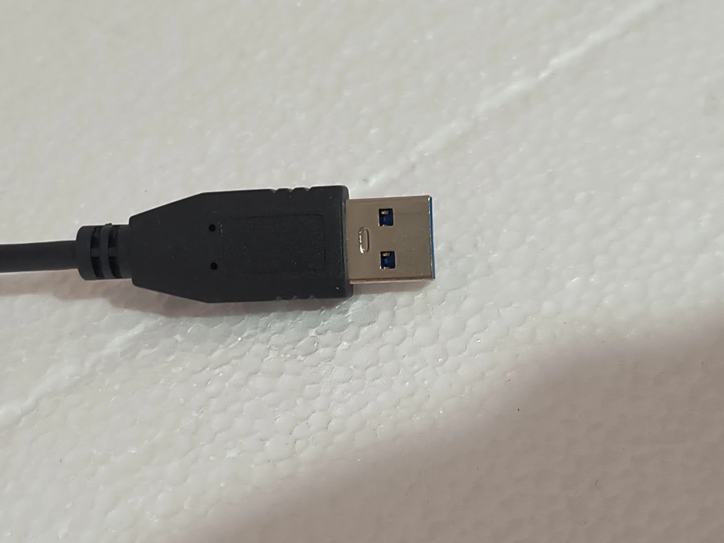 StarTech.com USB 3.0 to Gigabit Ethernet Adapter - photo 2