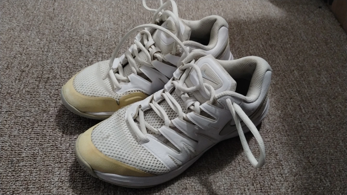Used White NikeCourt Hard-Court Tennis Shoes