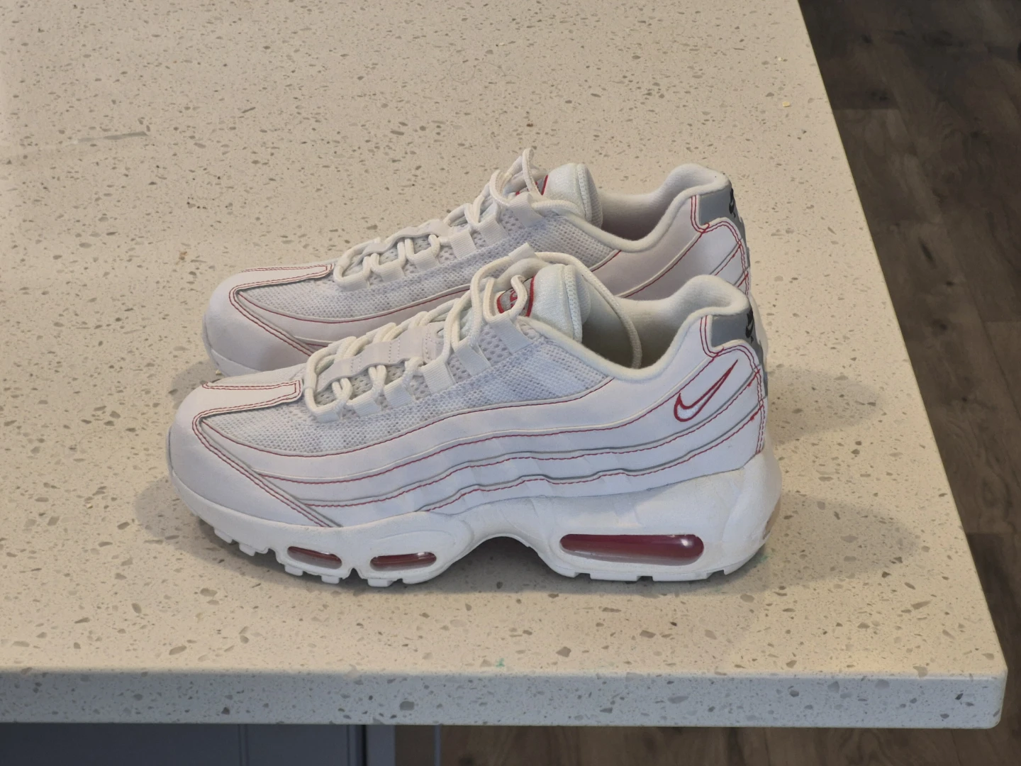Nike Air Max 95 Sneakers Size 6.5Y or 7.5 W White/Red - photo 5