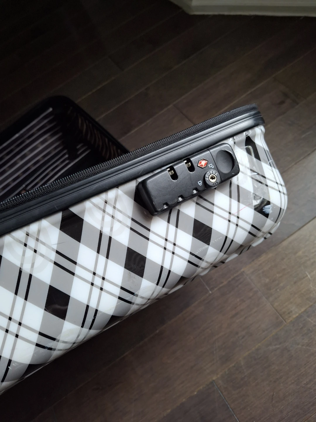 Heys Carry on luggage - photo 5