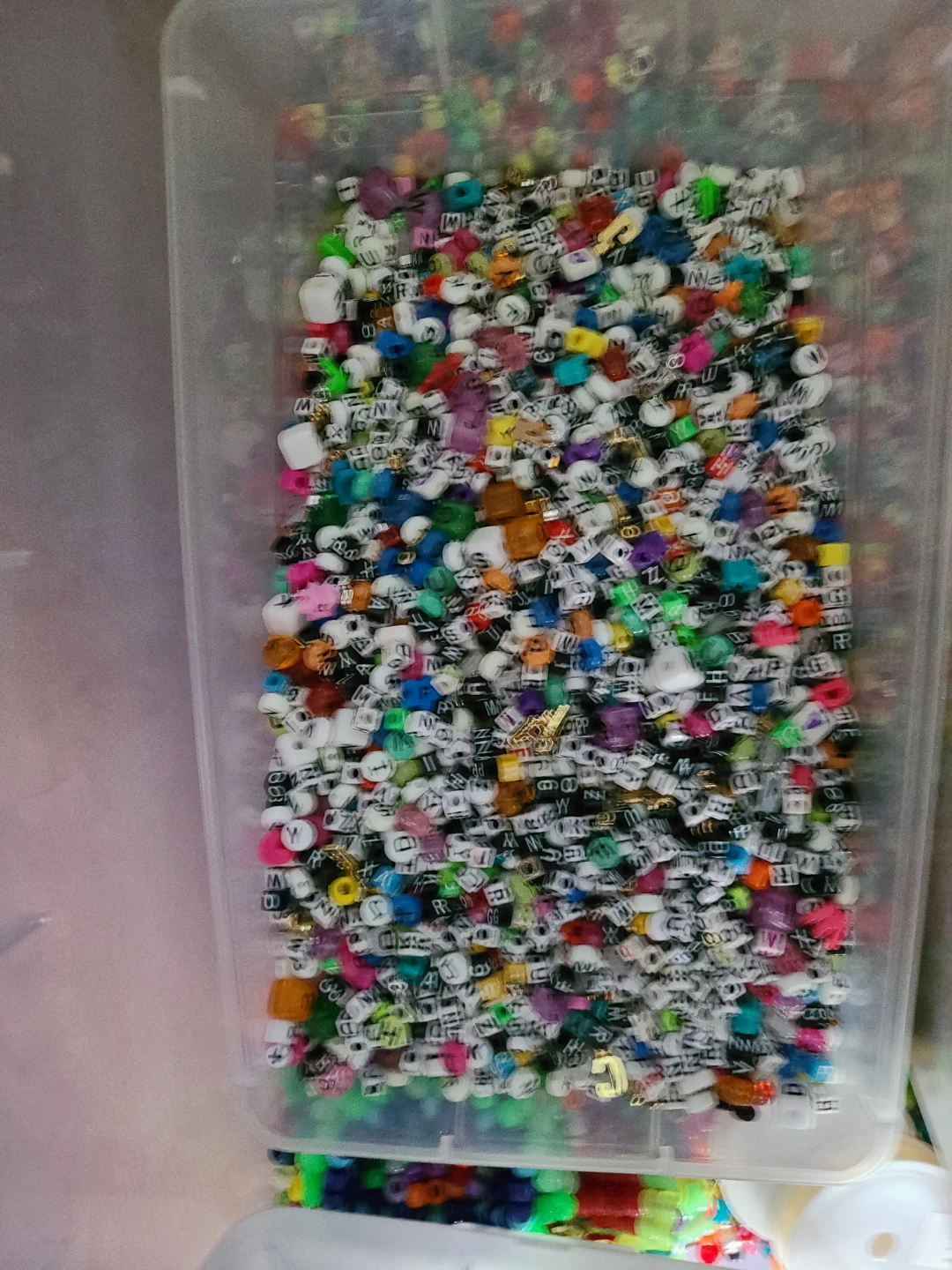 Sterilite 45L bead kit with storage container - photo 2