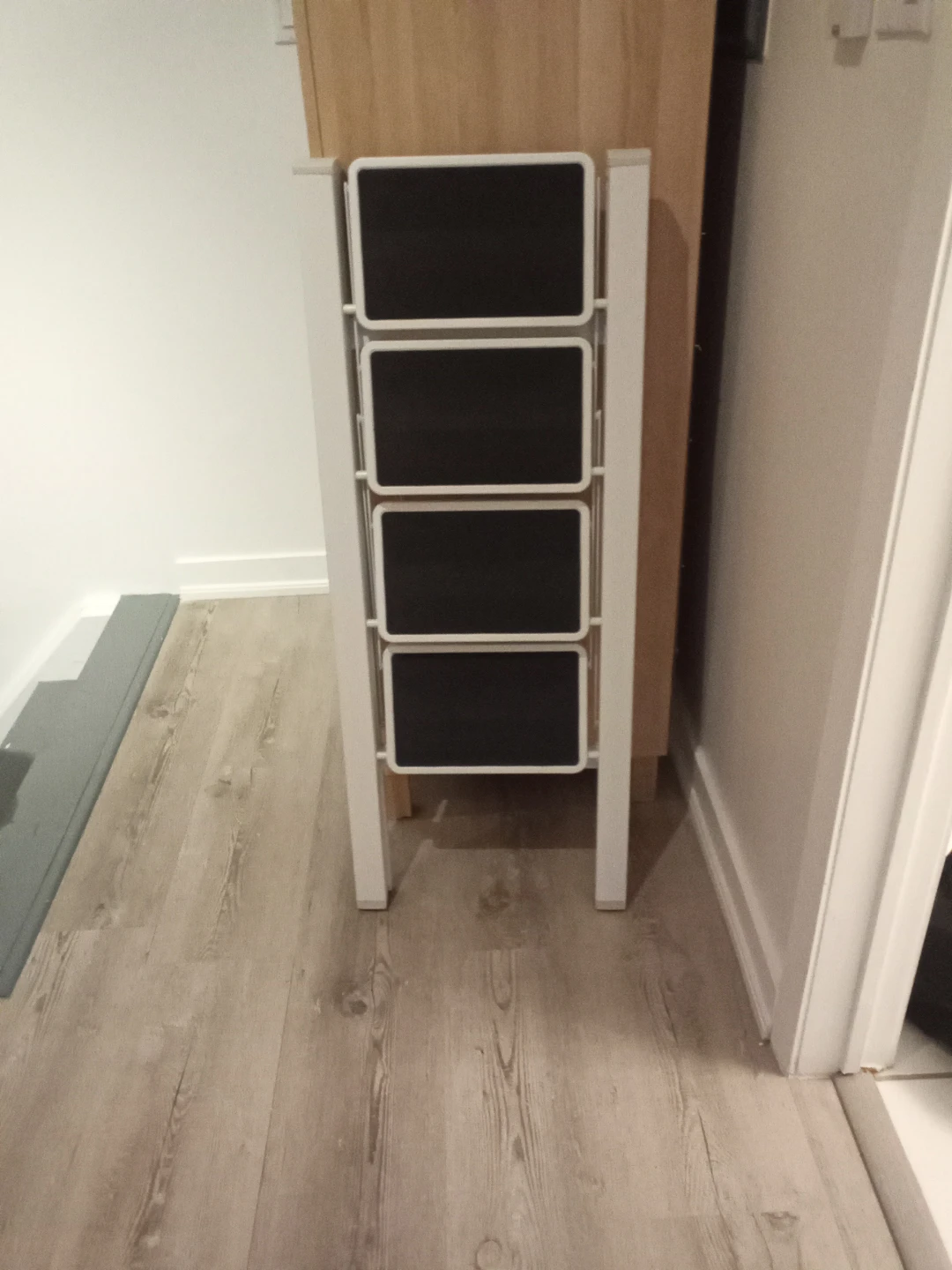 4-Step Folding Step Ladder - photo 4