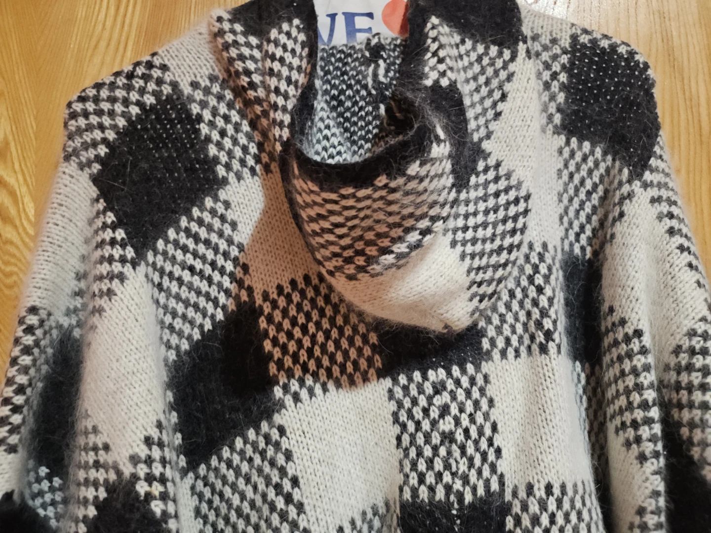 Black and White Plaid Hooded Poncho - photo 4