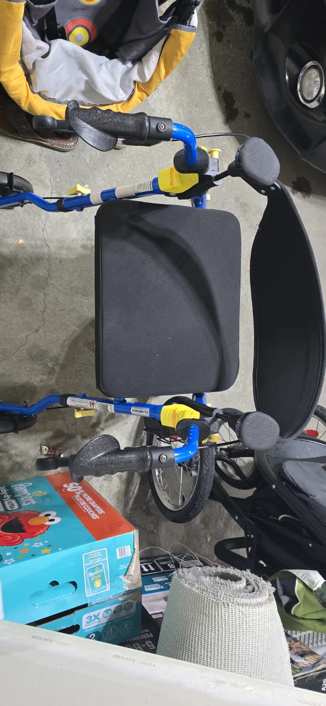 Guardian Folding Walker with Seat