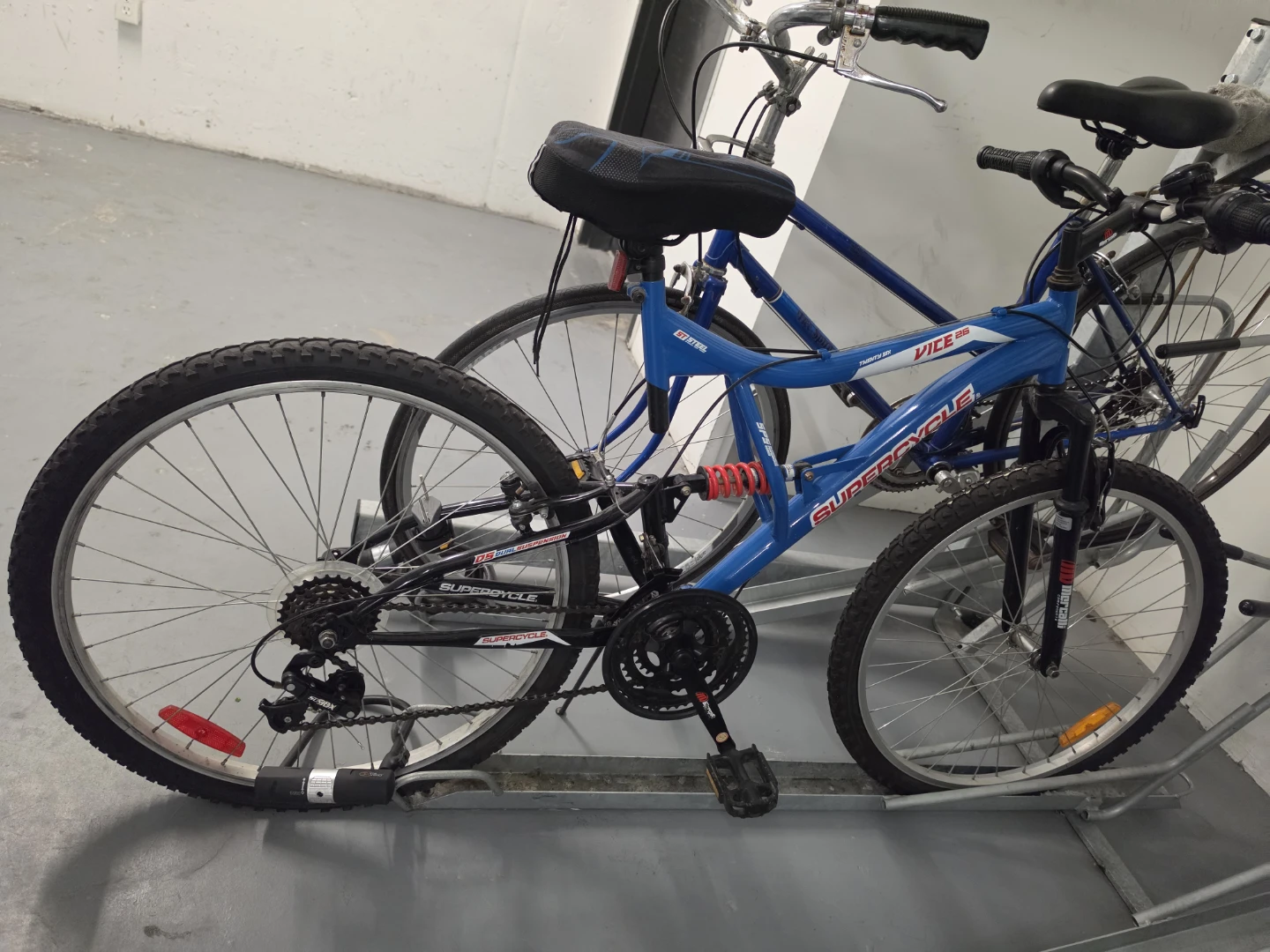 Supercycle Vice 26 Mountain Bike