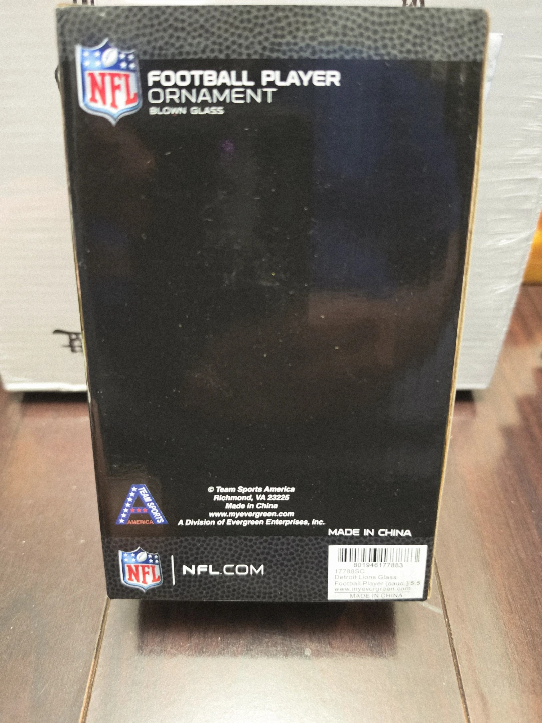 NFL Detroit Lions Football Player Blown Glass Ornament - photo 4