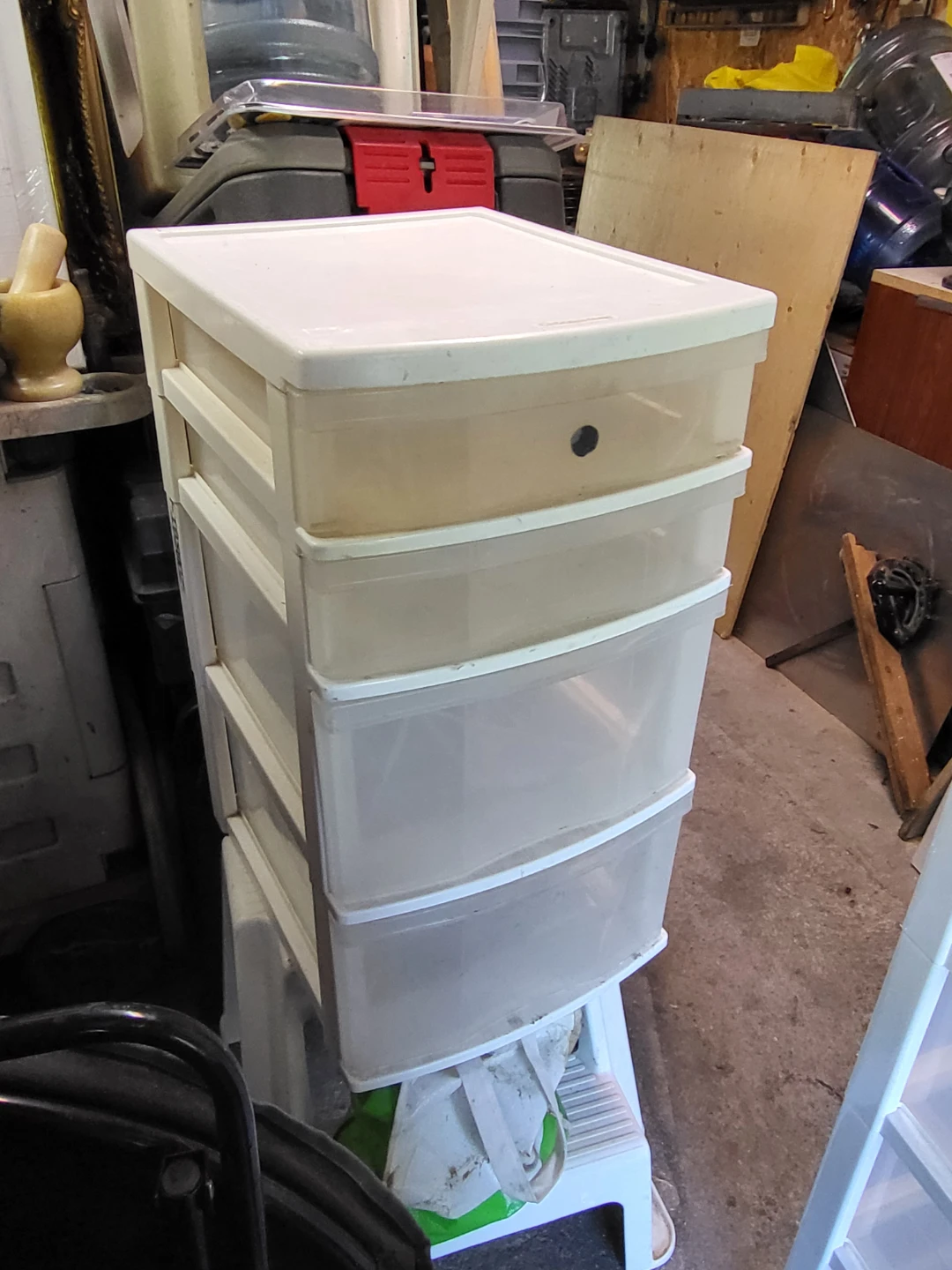 Plastic Drawer Units MAKE AN OFFER - photo 2