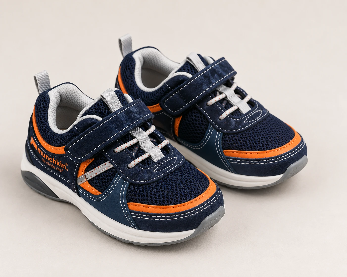 Munchkin Stride Rite Boys Sneakers – Size 9 👟 - photo 2