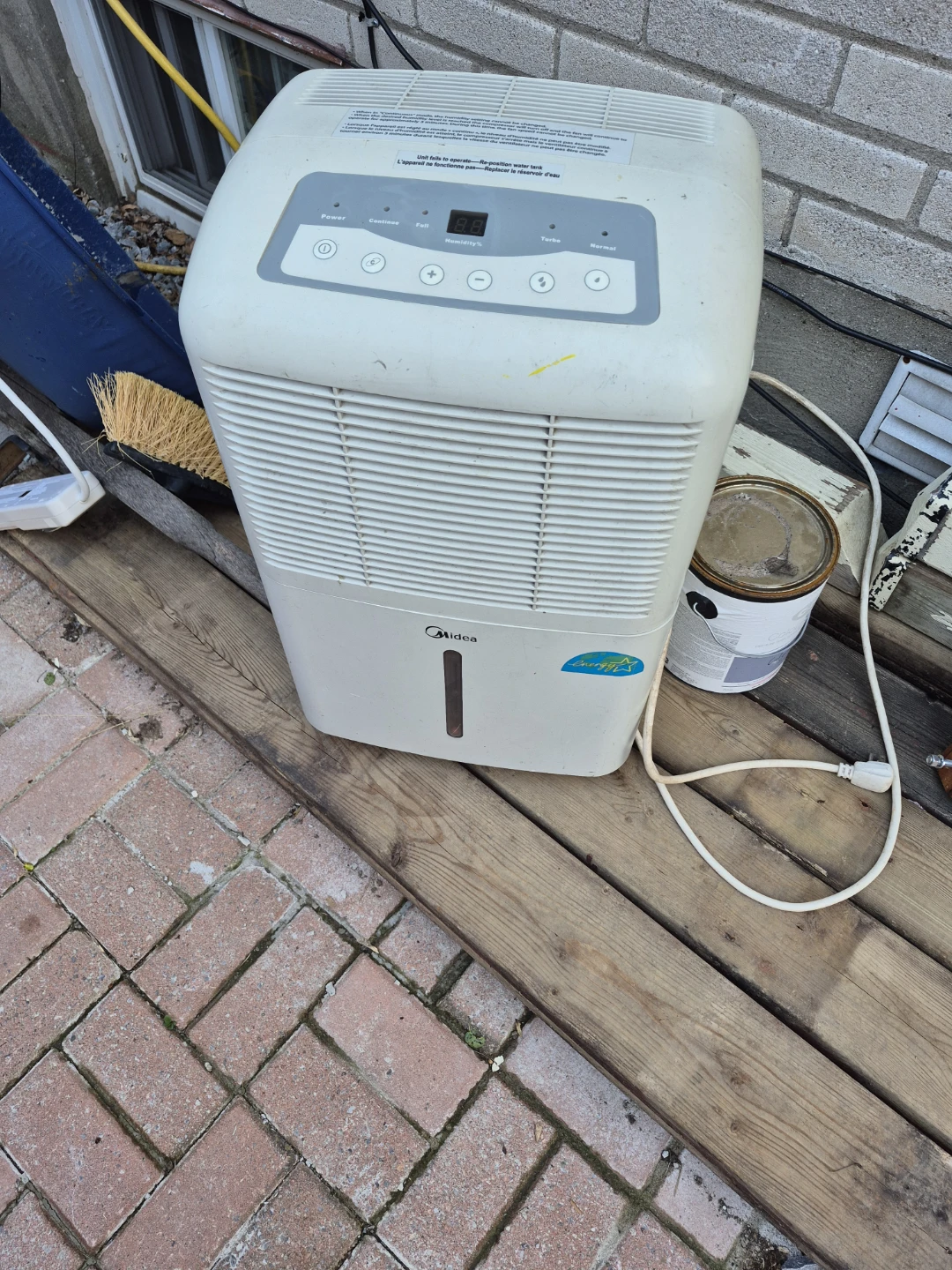Midea Dehumidifier