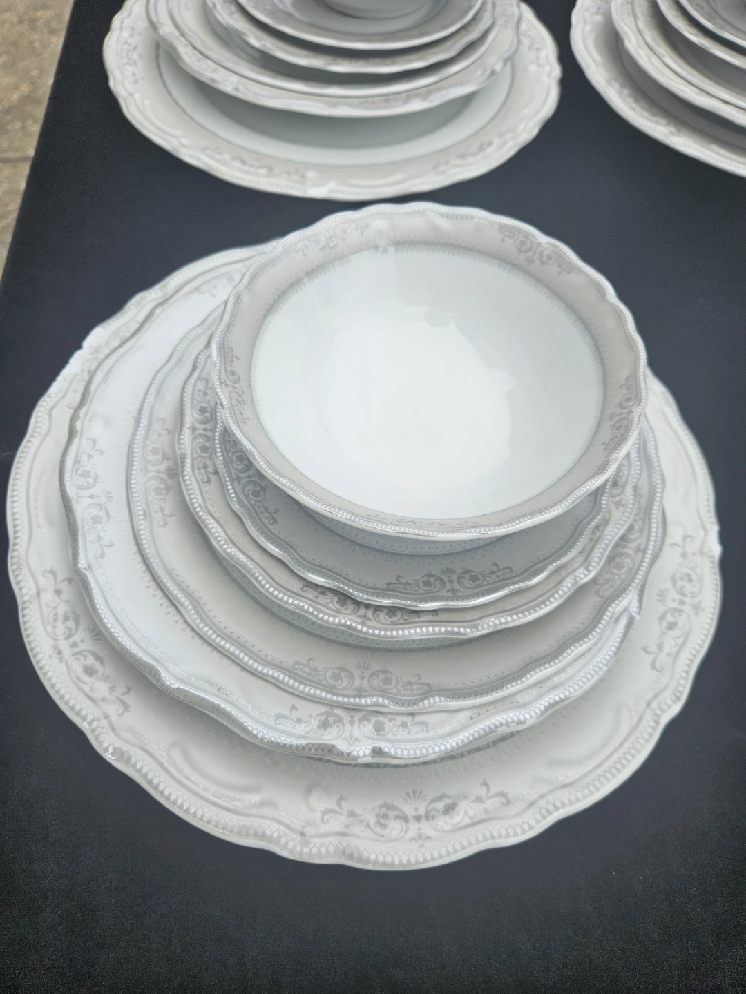 New designed in Germany 90 pieces dinnerware set - photo 3