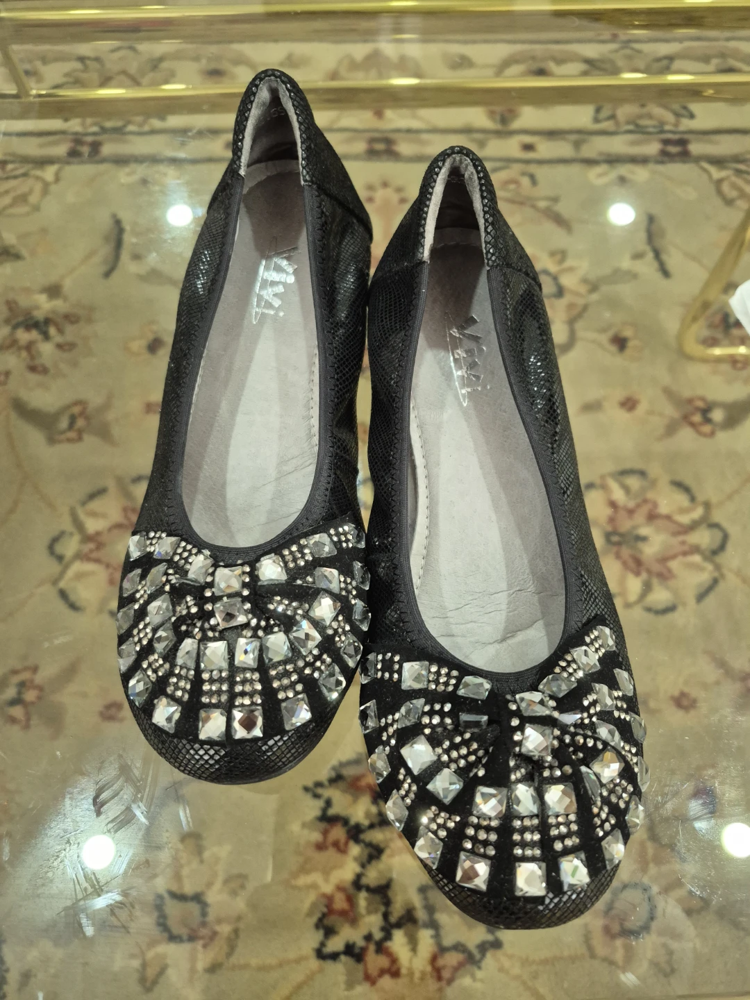 Vivi Black Embellished Ballet Flats