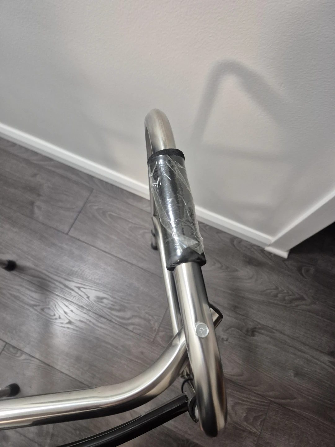 Adjustable Walker Brand New - photo 4