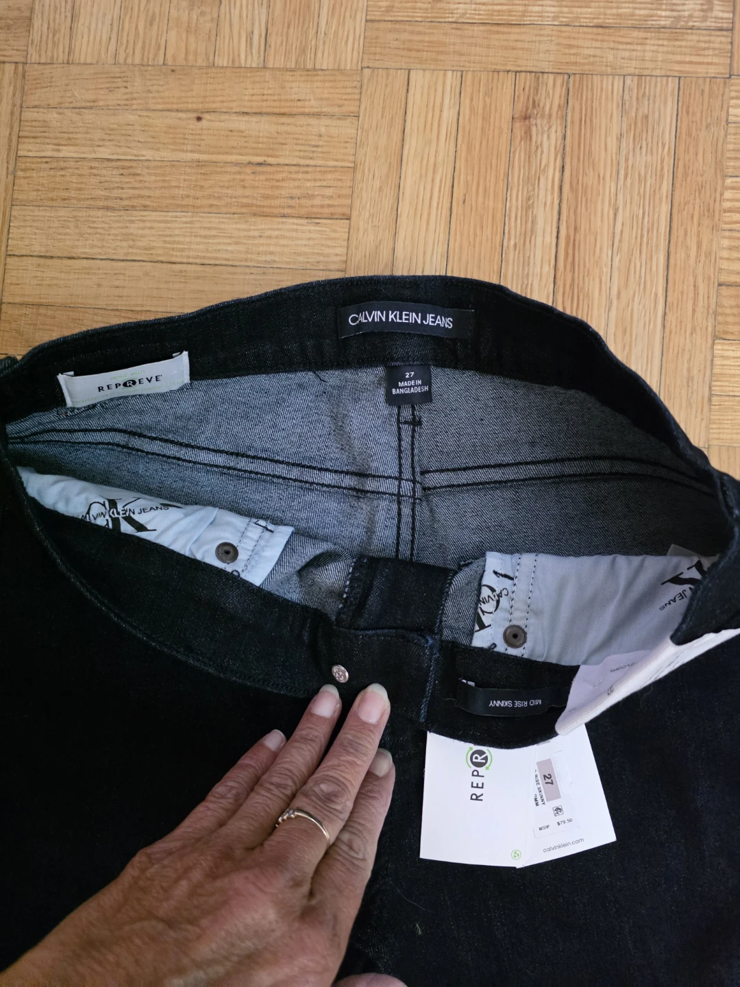 NEW Womens Calvin Klein Jeans Size 27 - photo 4