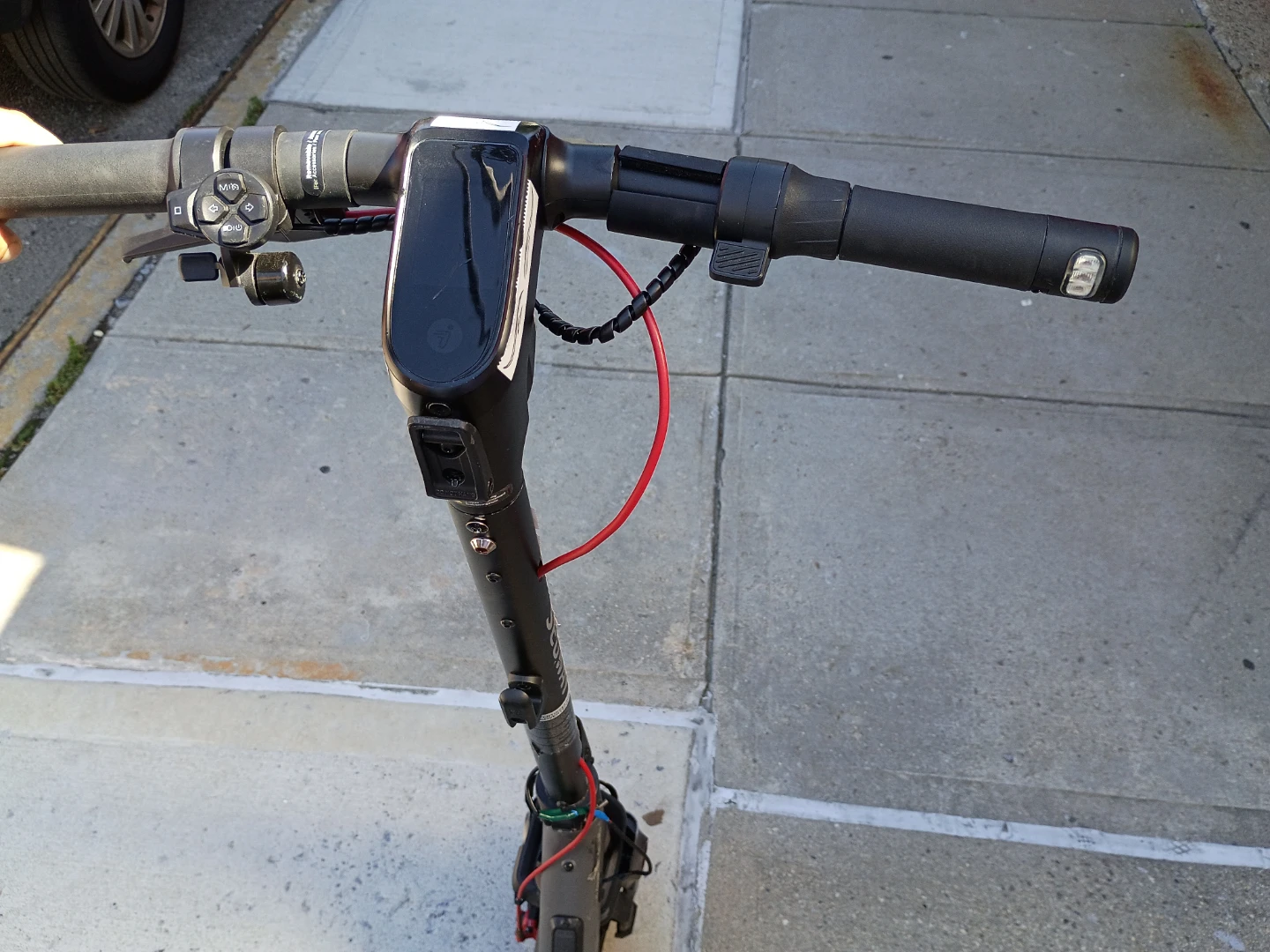 Ninebot f3 scooter - photo 2