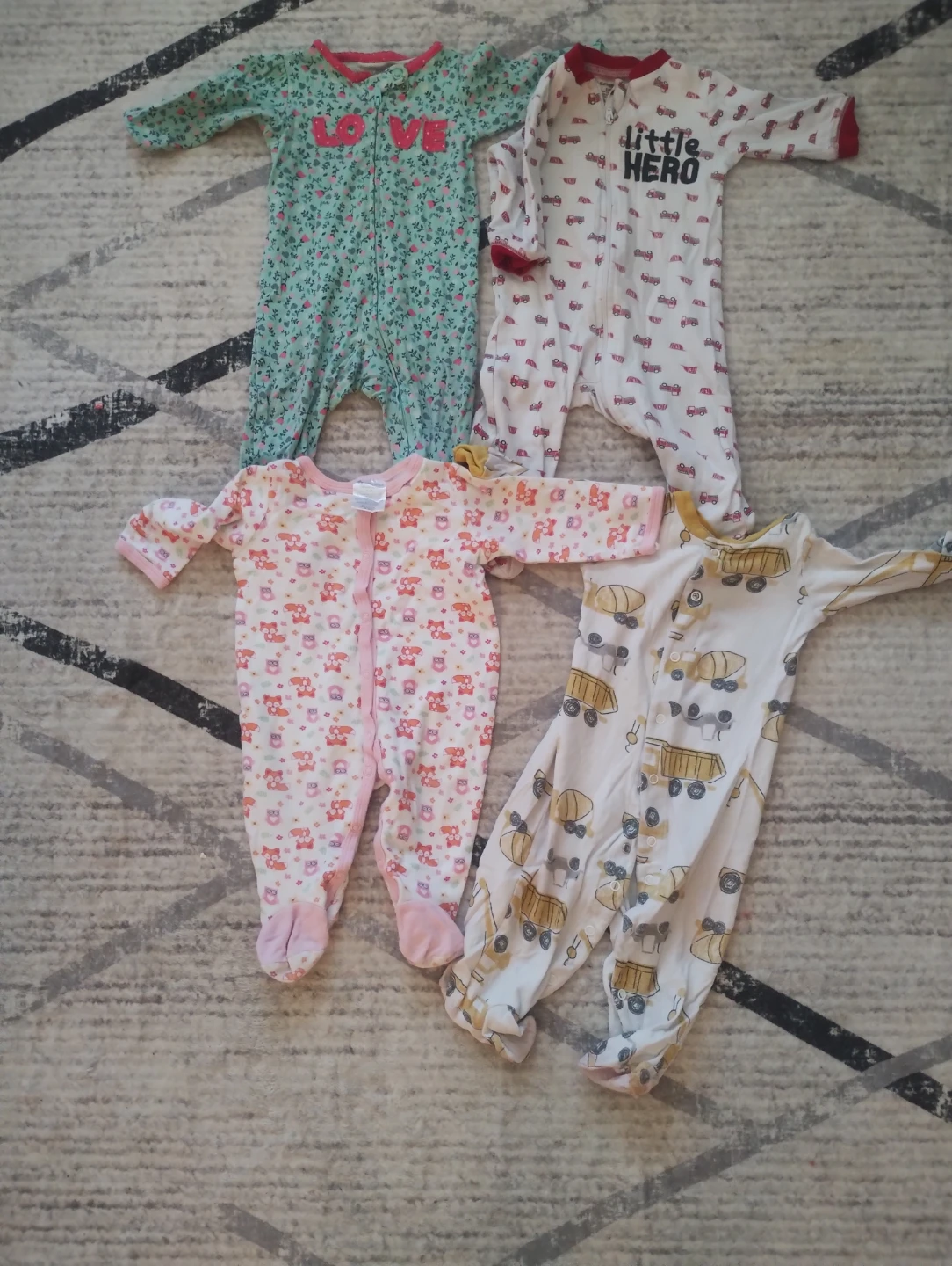 Baby sleepers and jacket 3-6 months - photo 2