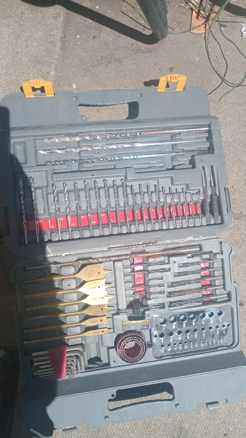 Ryobi 215 piece super drilling and driving kit