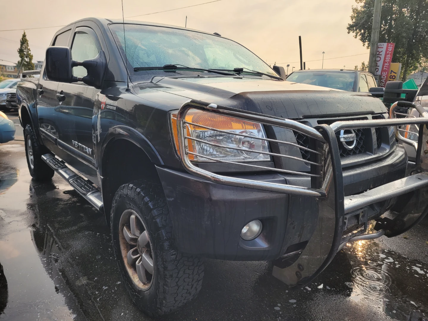 Nissan Titan Crew Cab 4x4 - photo 3