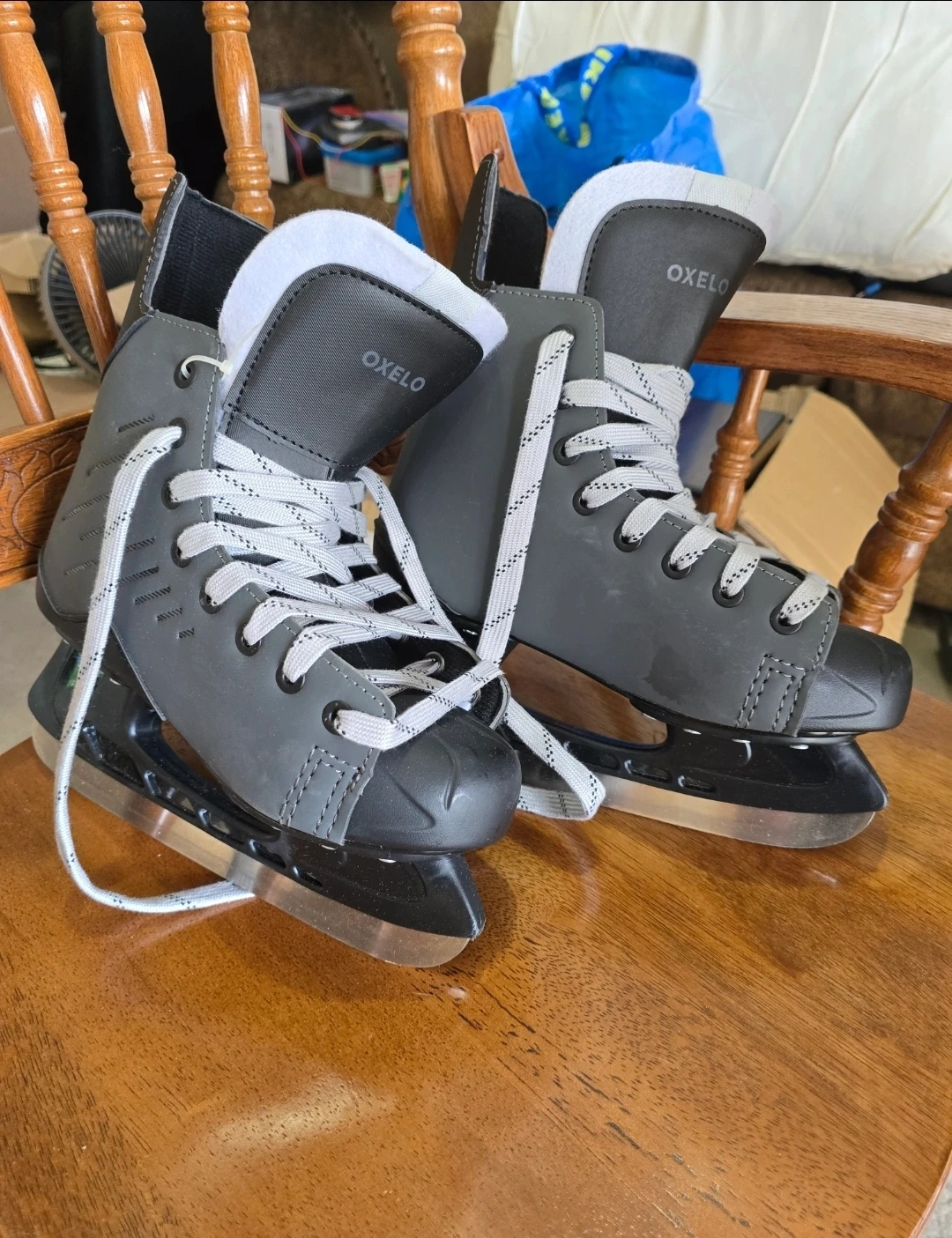OXELO Black Ice Skates