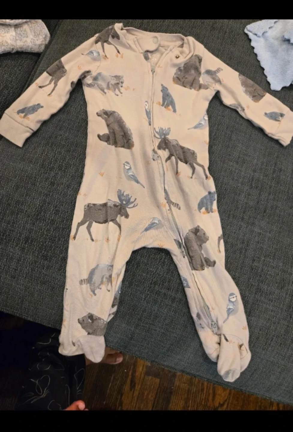 Baby Boy / Unisex Clothing Bundle 9 Months - photo 3