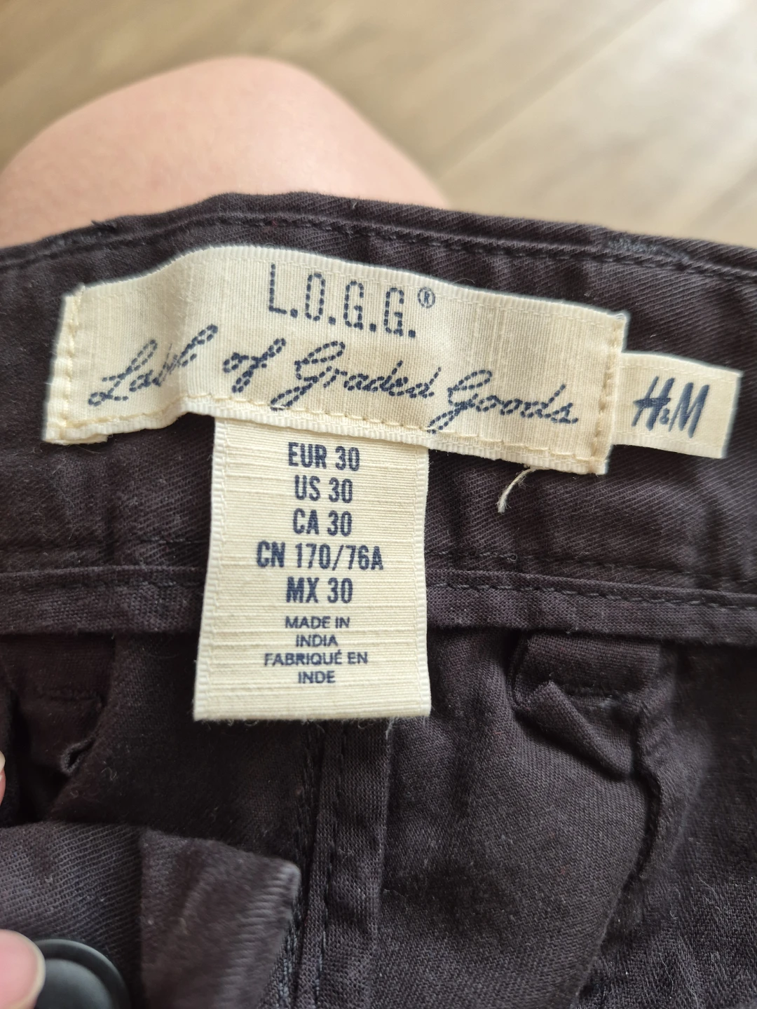 H&M LOGG Chinos - Size 30 - photo 2