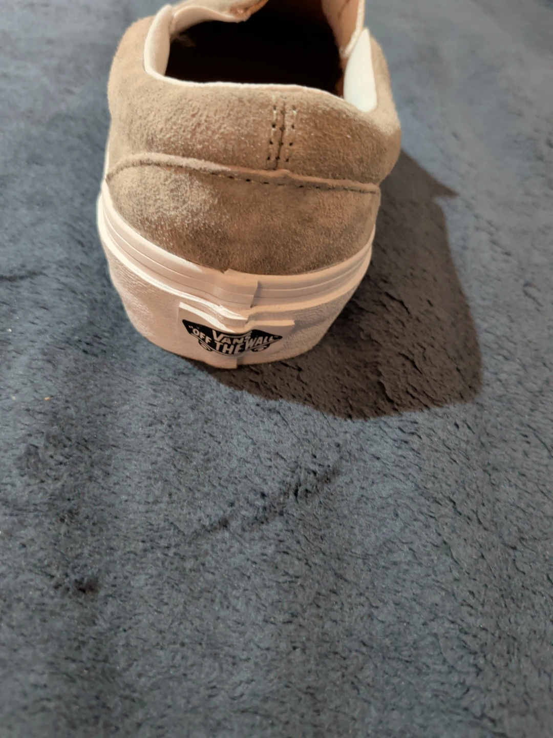 Brand New Vans Suede Slip-On shoe women size 6, men 4, youth 4.5 - photo 3