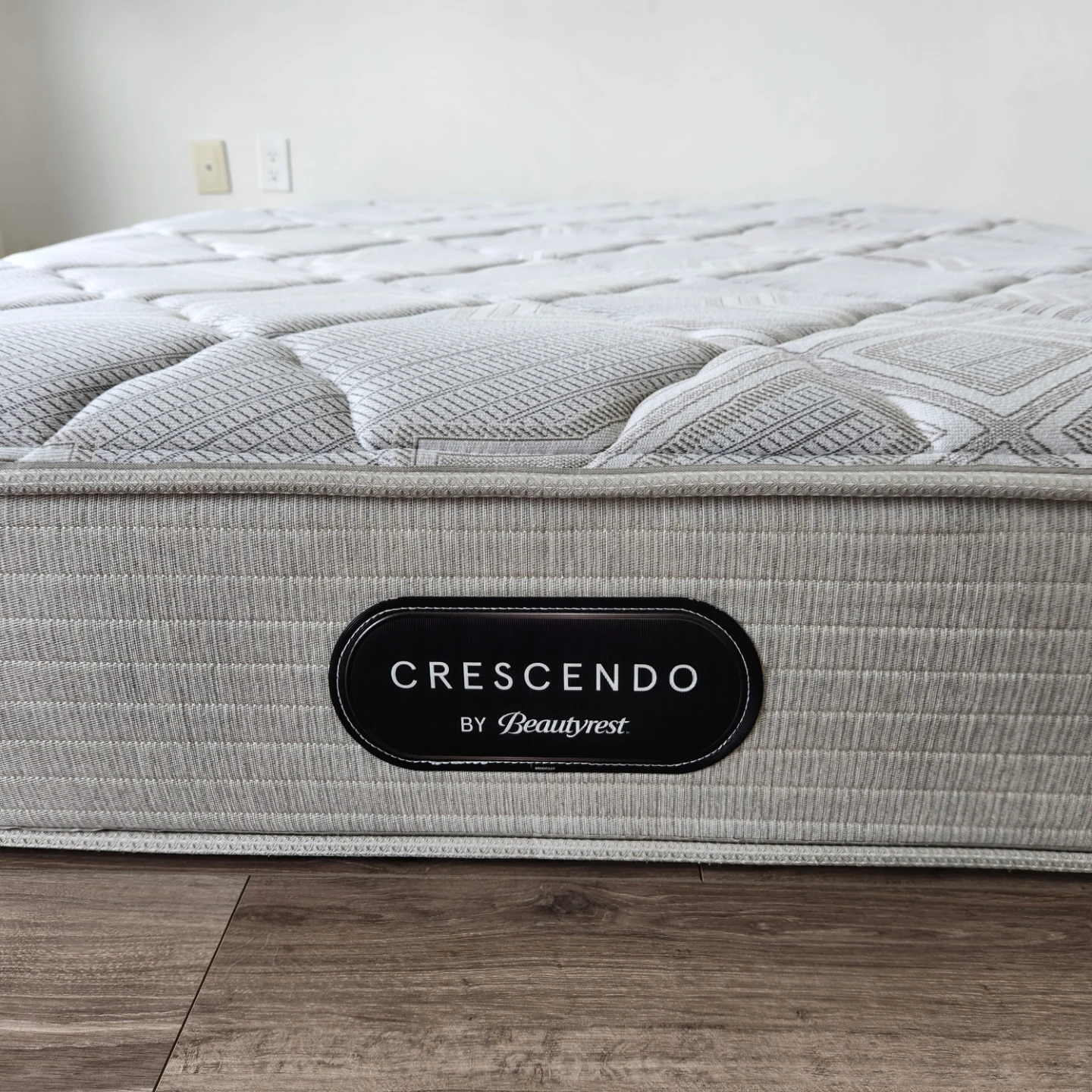 Beautyrest Crescendo Double Mattress - photo 2