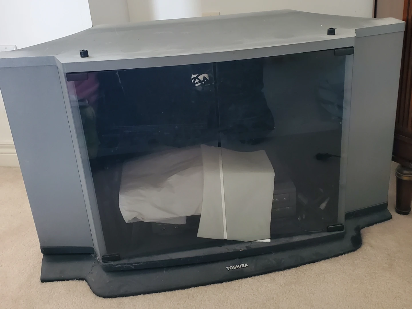 Toshiba TV Stand