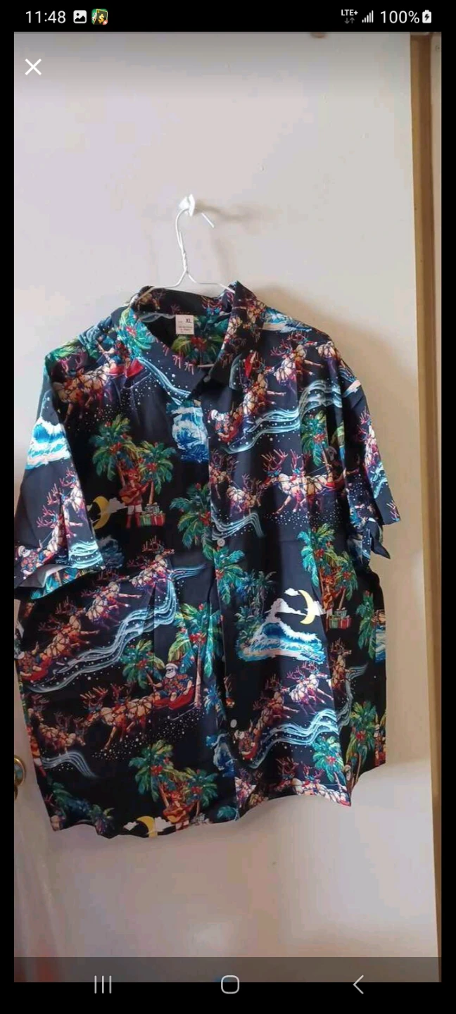 Men's Short Sleeve Button-Up Shirt XL
