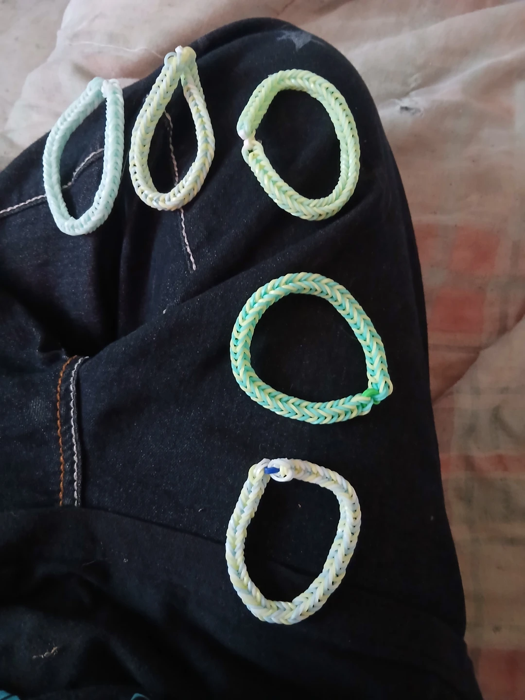 Assorted Loom Band Bracelets - photo 3