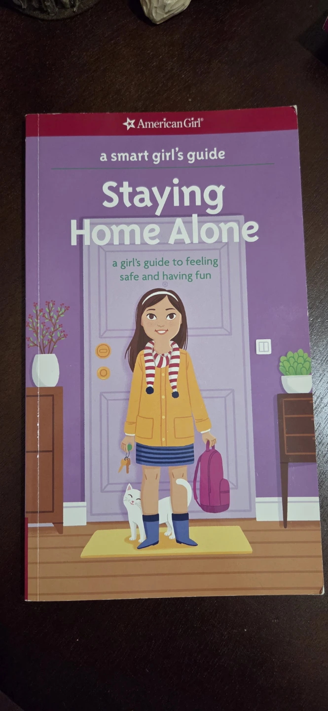 8 American Girl  Books, $5 each or take all for $30 - photo 2