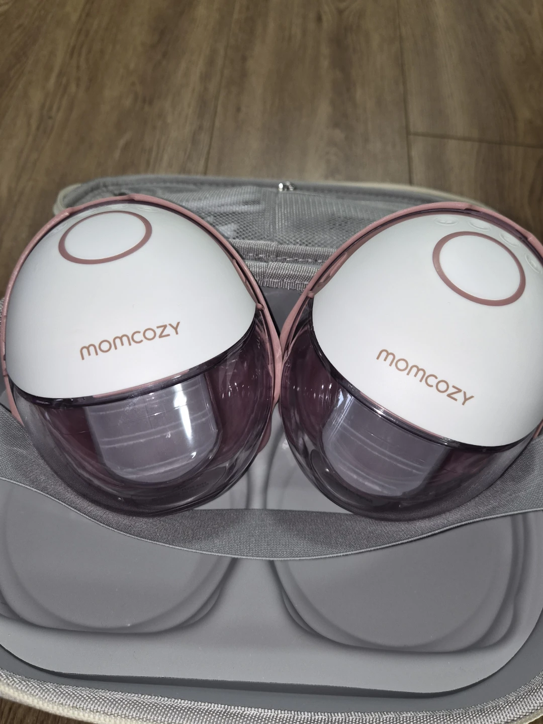 Momcozy Mobile Style Hands-Free Breast Pumps - photo 2
