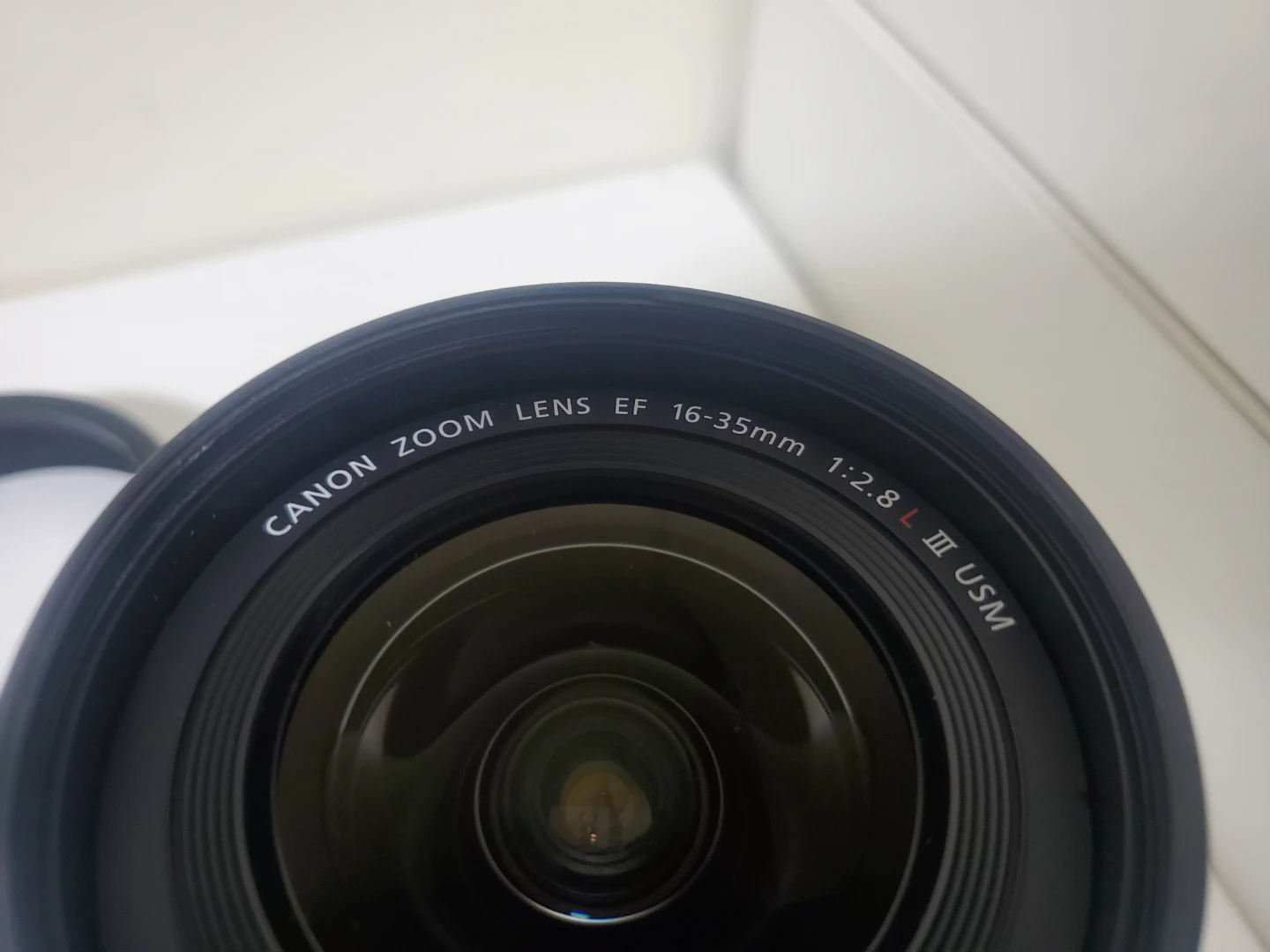 Canon EF 16-35mm f/2.8L III USM Lens