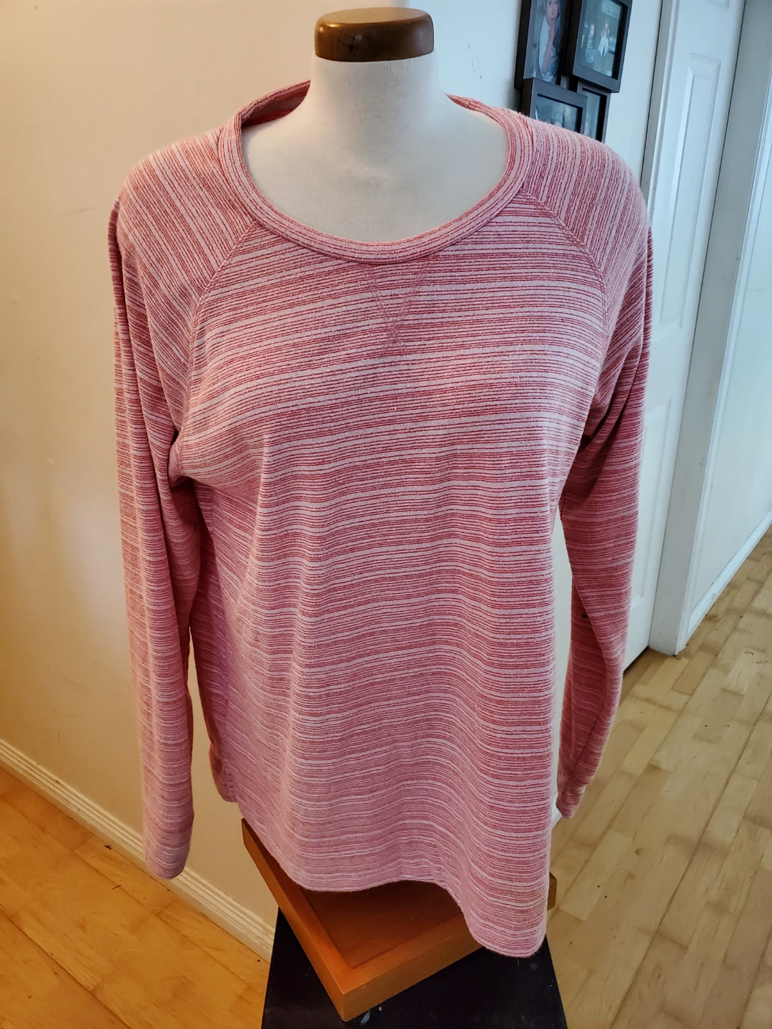 Ladies Pullover Shirt