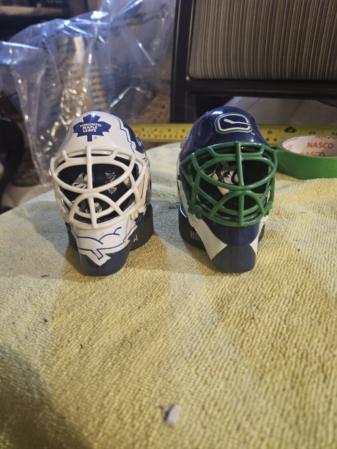 Vancouver Canucks Mini Goalie Mask - photo 2