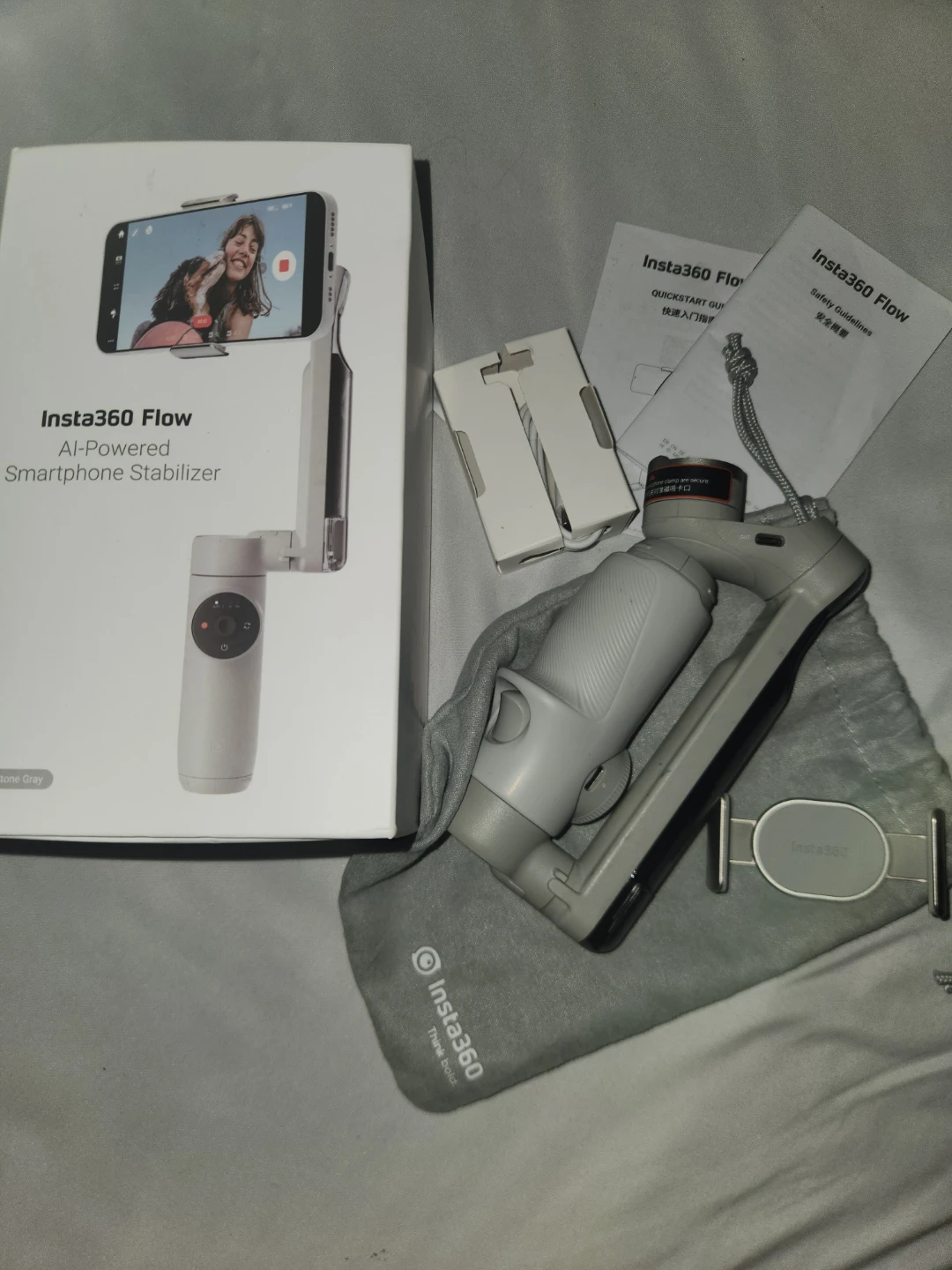 Insta360 Flow AI-Powered Smartphone Stabilizer