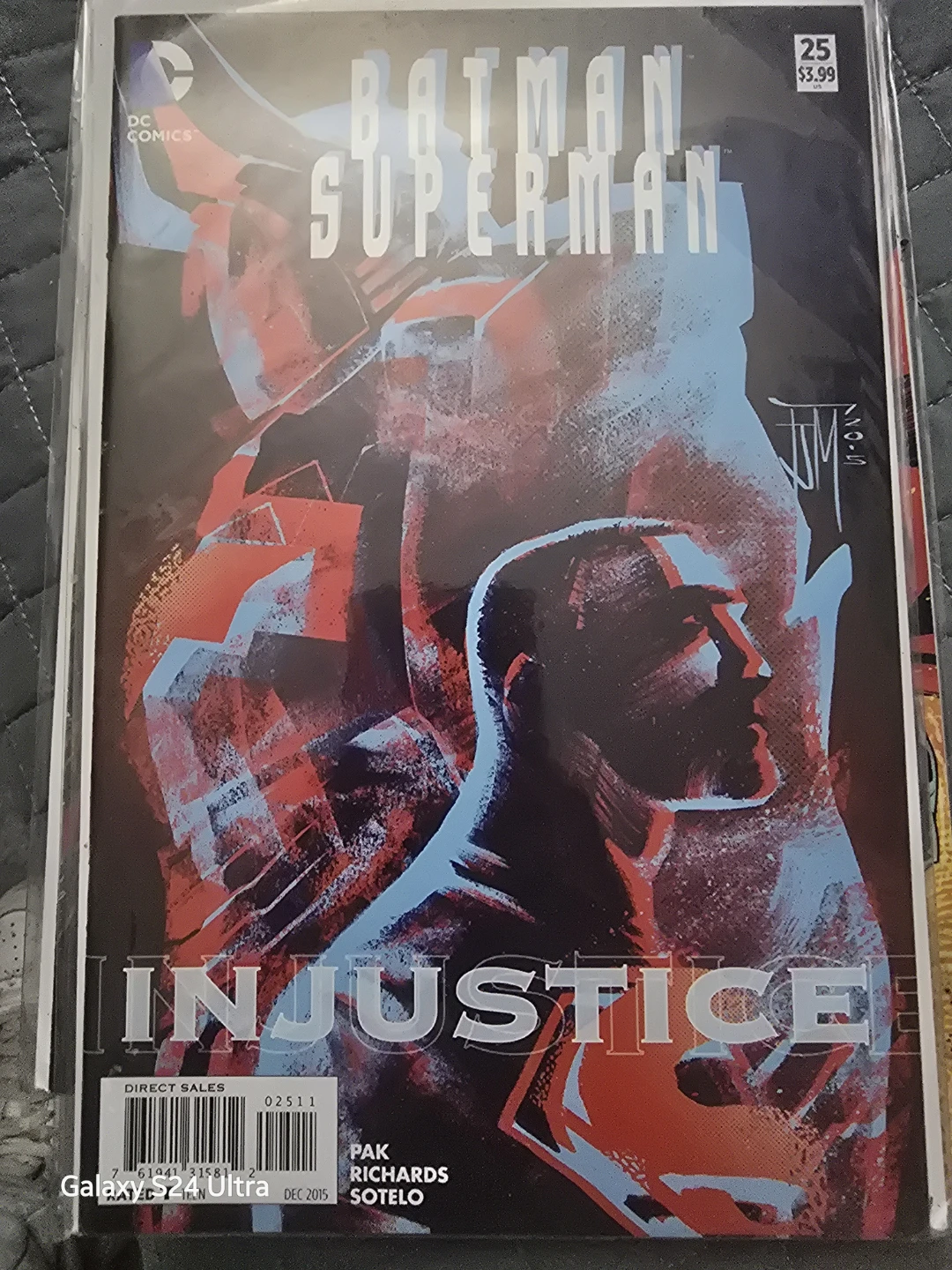 Batman Superman Injustice Comic #25