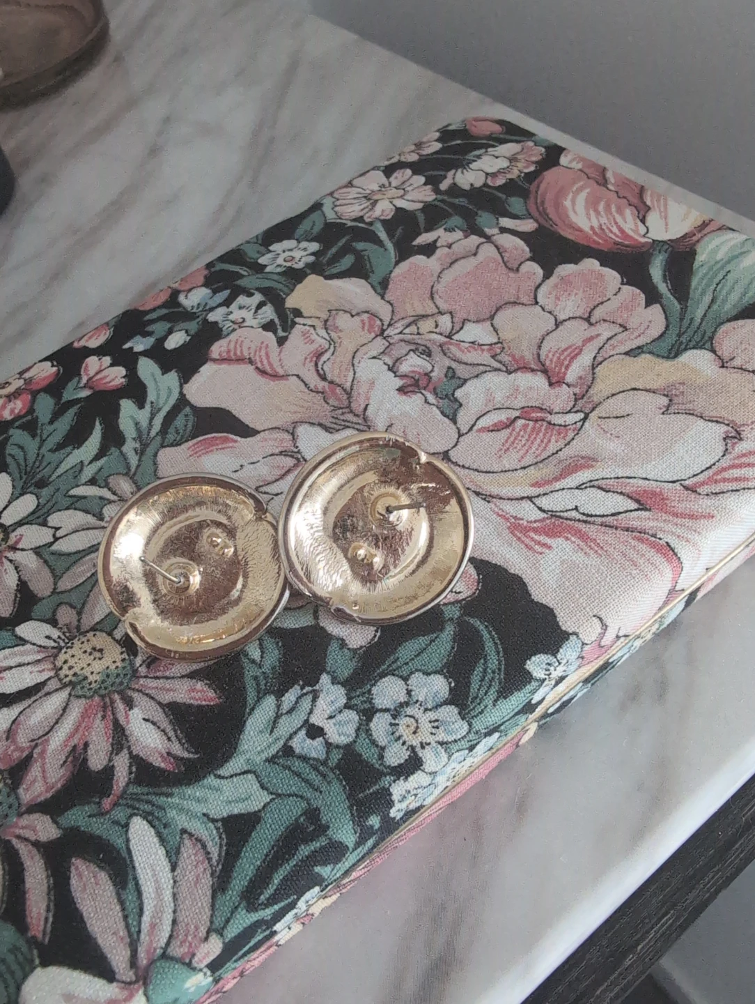 Vintage Pink Enamel Pearl Earrings - photo 2