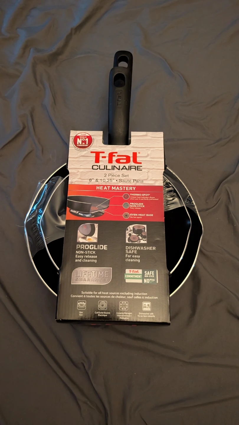 T-fal Culinaire 2 Piece Sauté Pan Set 8" & 10.25"(price is firm)