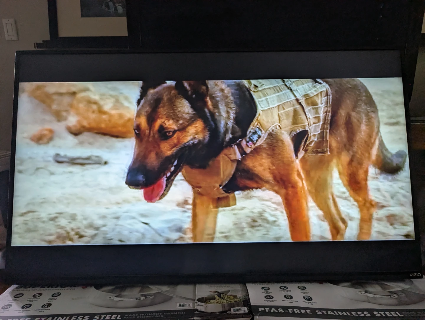 VIZIO D-Series 55" 4K UHD Smart TV - photo 3