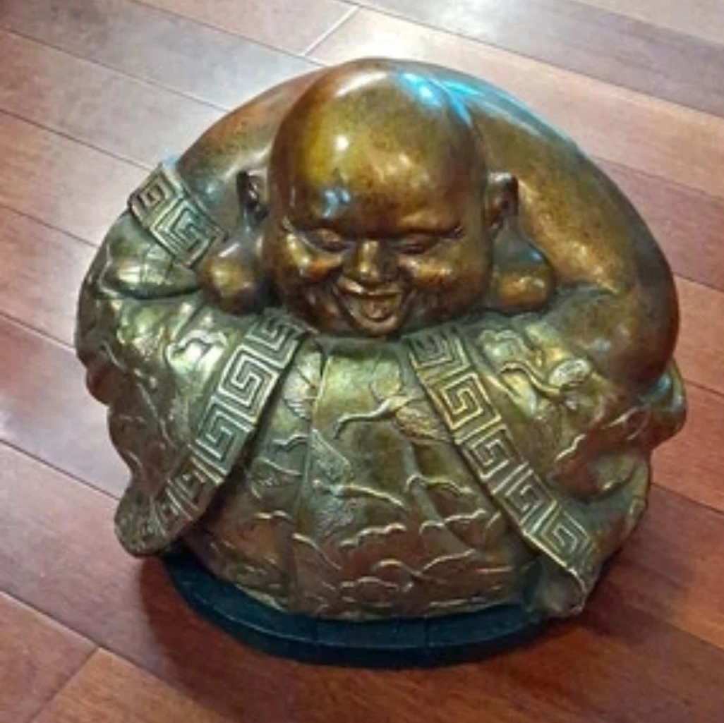 Laughing Buddha Statue