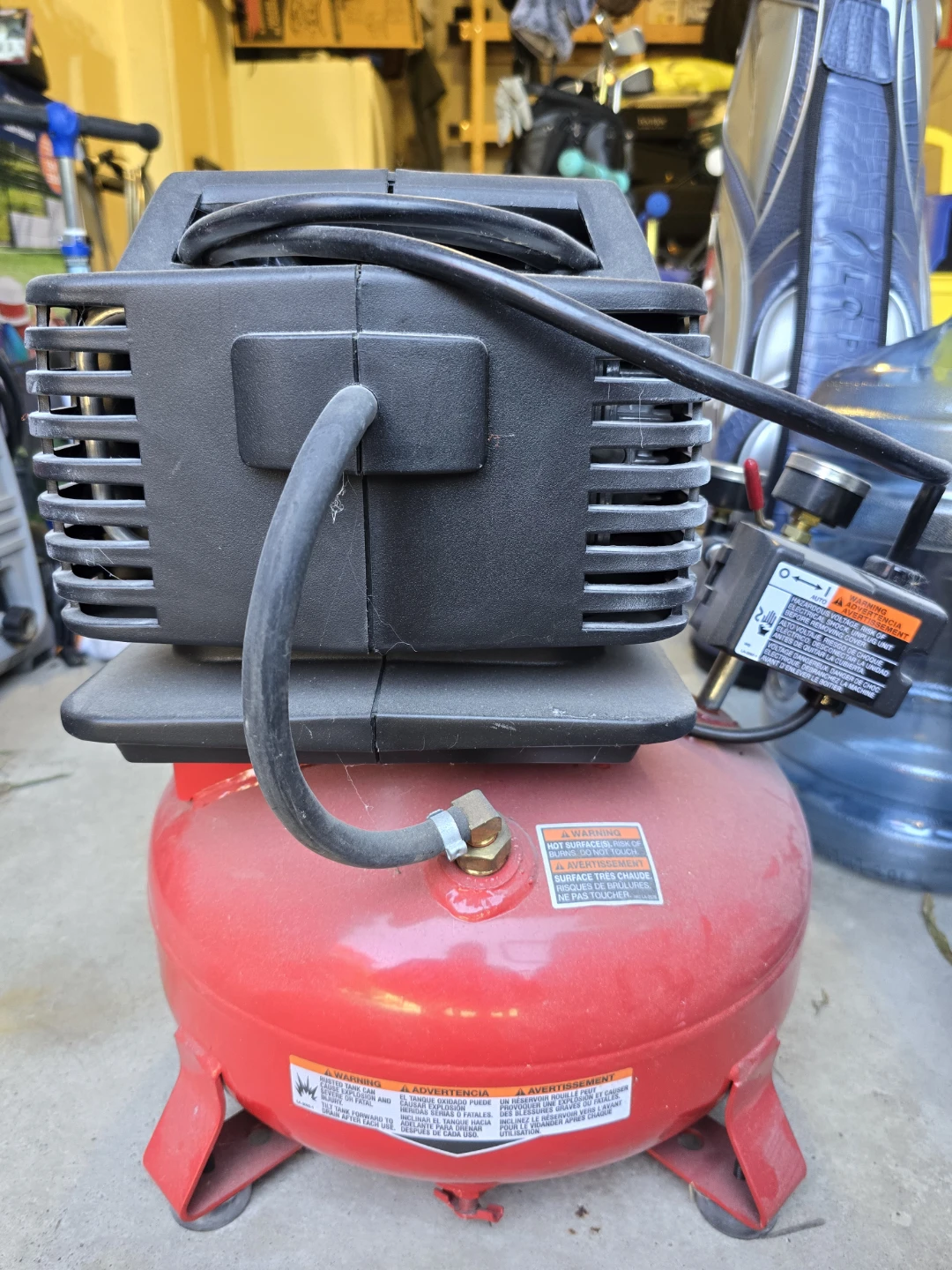Campbell Hausfeld 4 Gallon Air Compressor - photo 3
