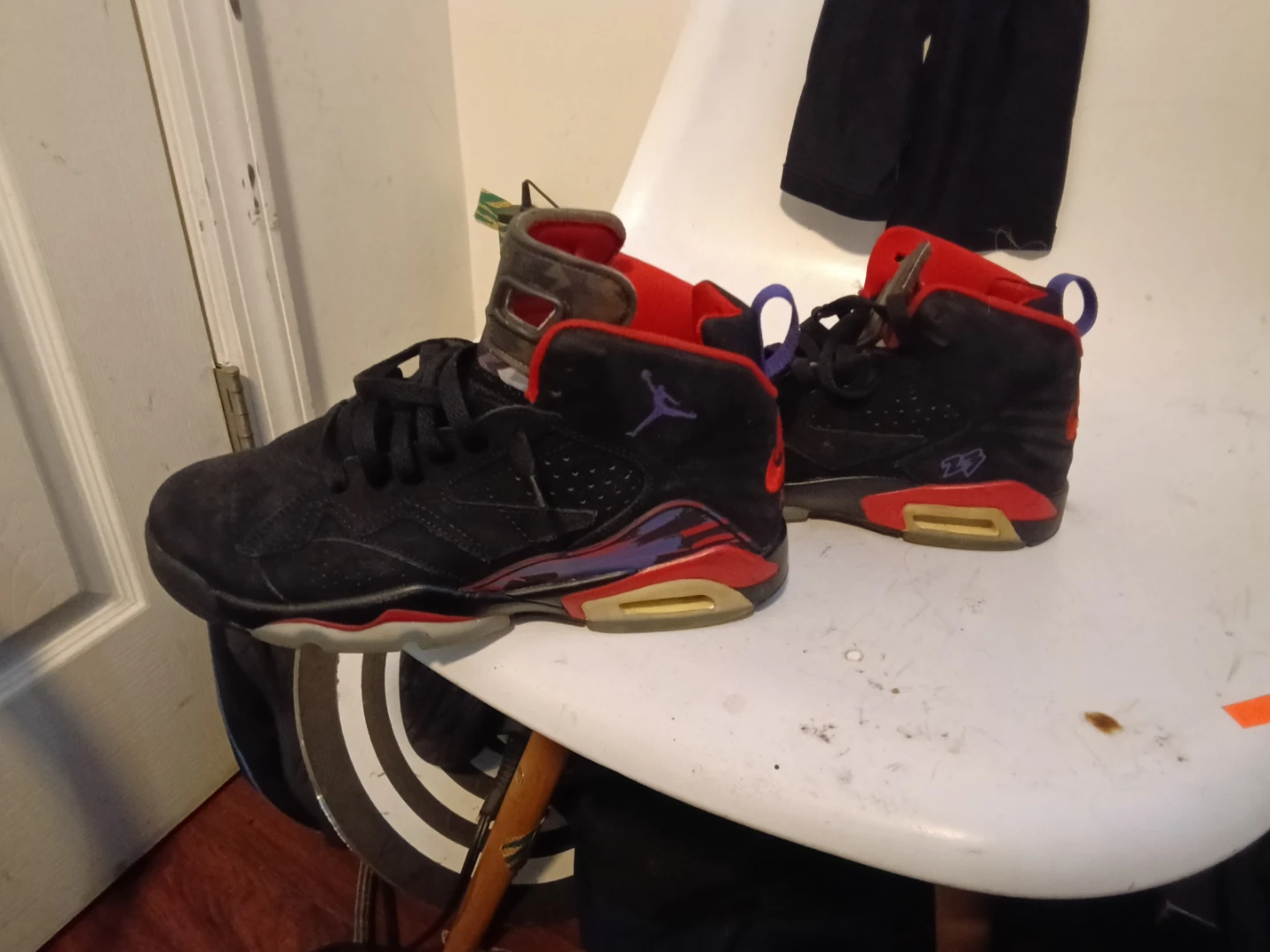 Air Jordan 6 Retro Sneakers