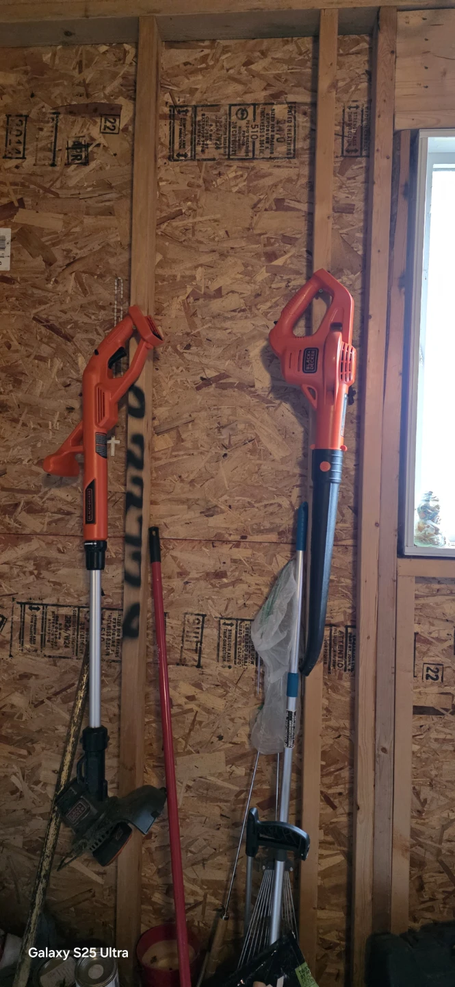 Black+Decker Electric Leaf Blower and String Trimmer - photo 5